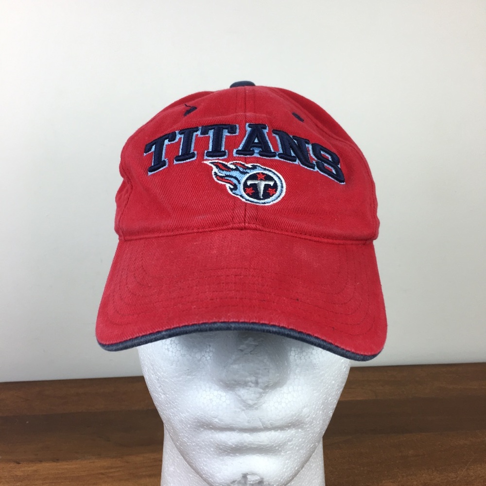 TENNESSEE TITANS VTG Twins Enterprise Cap Red Embroidered NFL  Adjustable Youth.